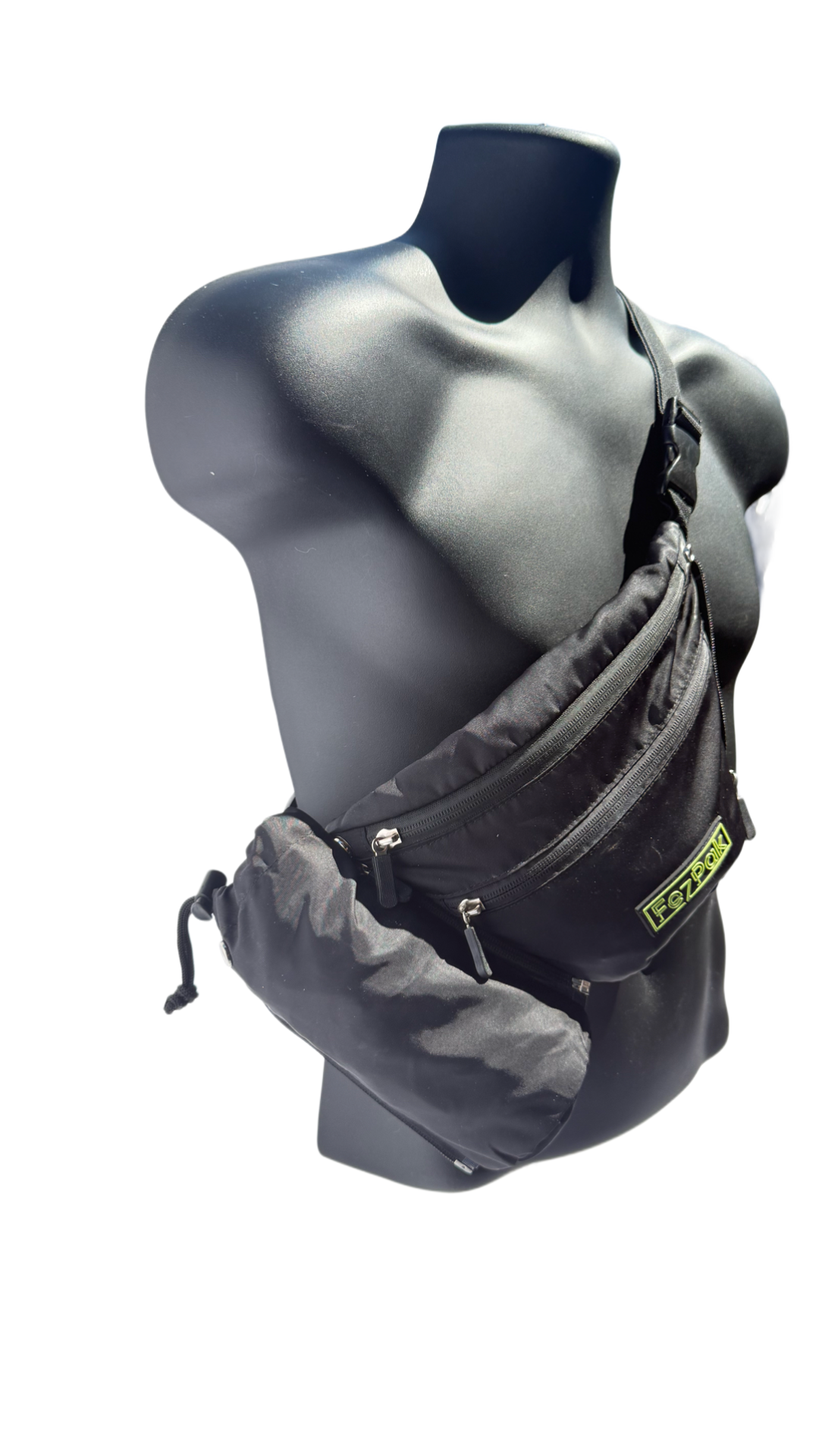 FezPak adjustable black water-resistant flat design fanny pack with detachable bottle holder on mannequin bust
